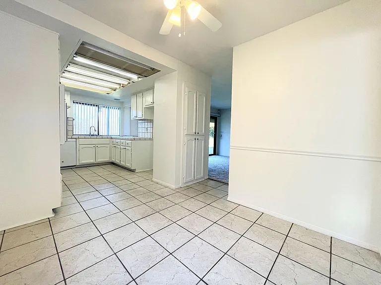 31238 Old River Rd — Photo 7