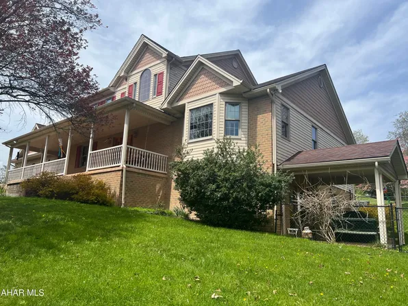 719 Becker Rd, Tyrone, PA 16686