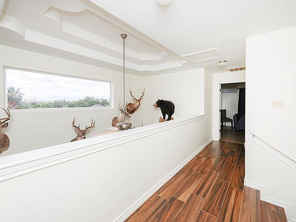 3rd image of 1238 Whisper Hill Dr
