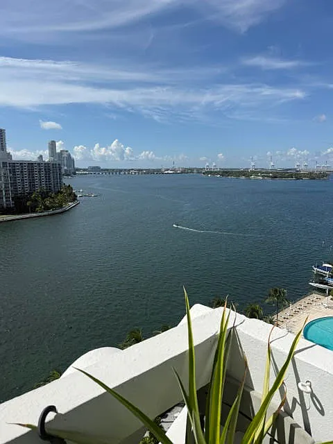 20 Island Ave #1217