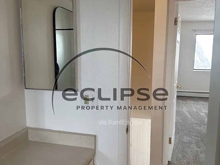3247 Main St #1 — Photo 10