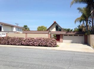 9321 Candlewood Dr, Huntington Beach, CA 92646
