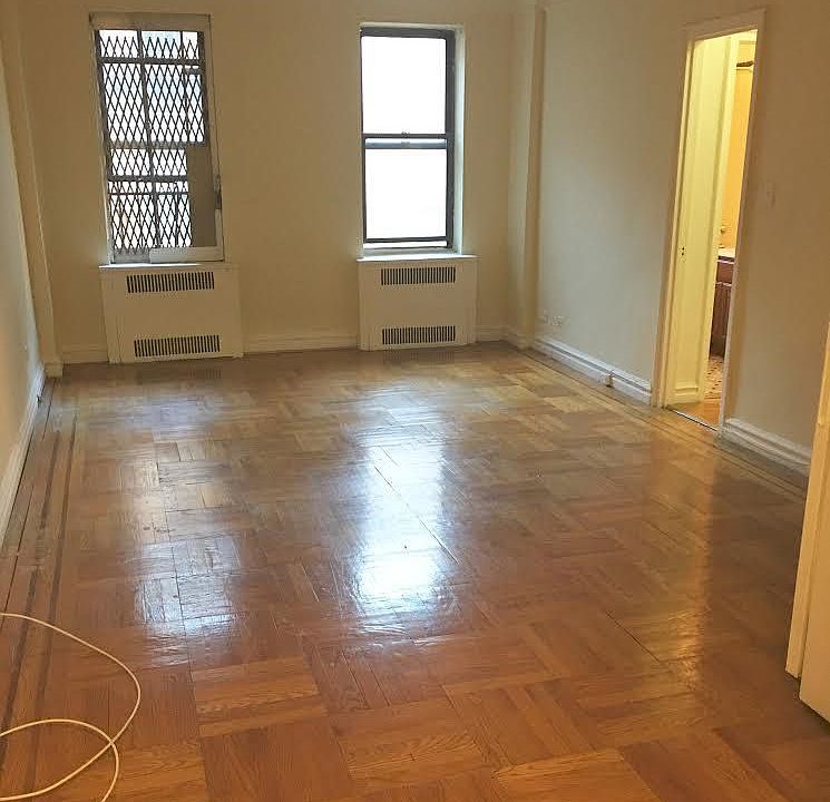 1st image of 10824 71st Ave APT 6J