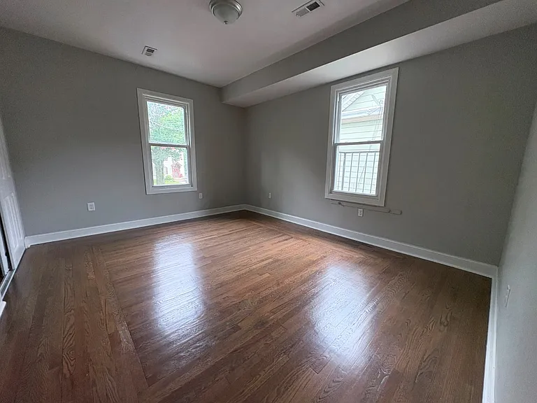 151 Howard Ave #22L — Photo 6