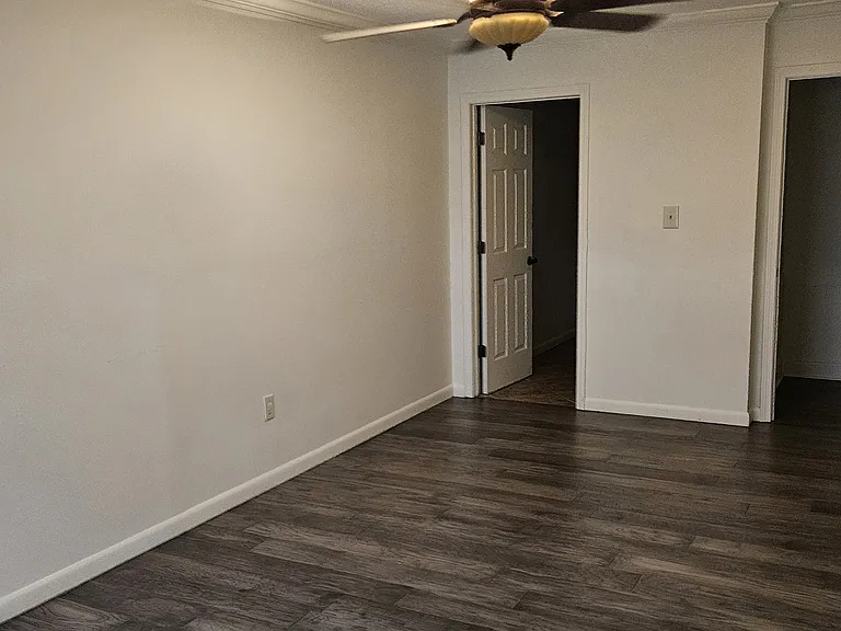 623 N Gloster St #410 — Photo 17