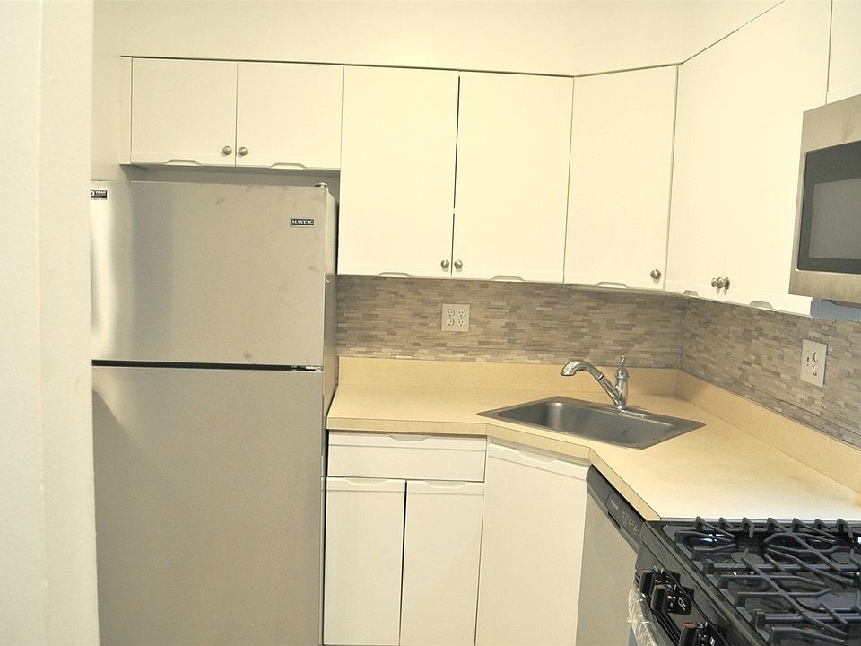1st image of 135-08 82nd Ave #603