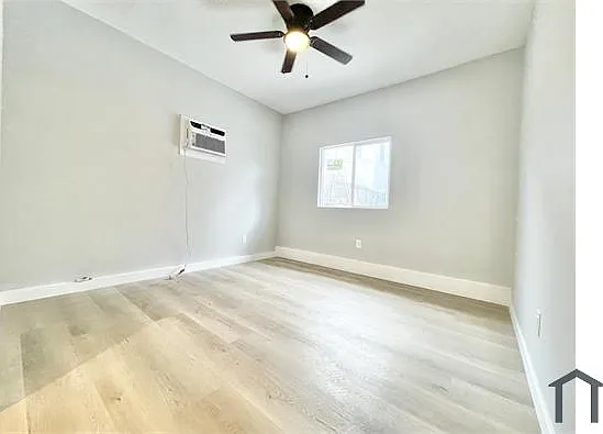 193 W 41st Pl — Photo 5