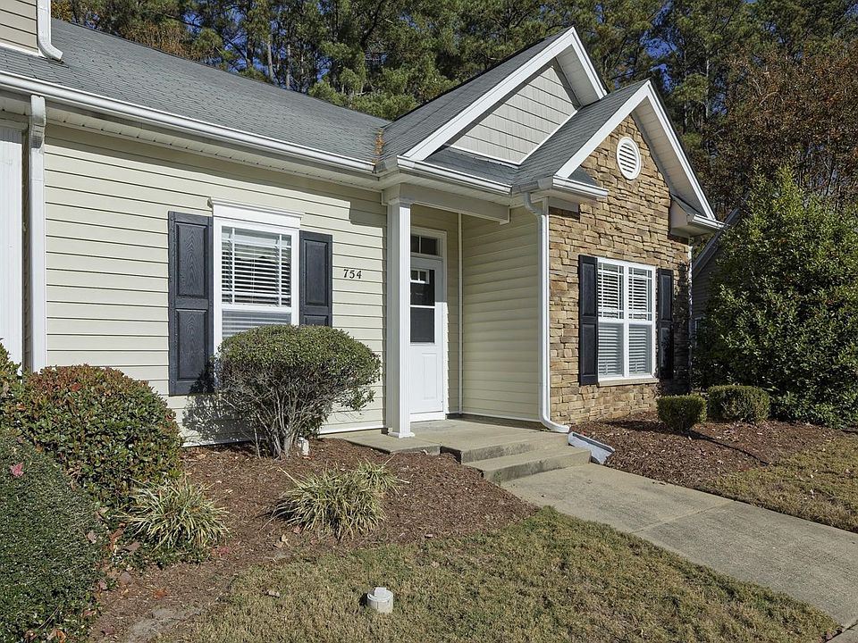 754 Whitetail Creek Way, Fuquay Varina, NC 27526 Zillow