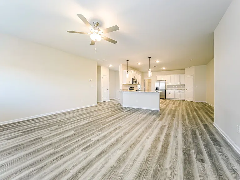 1452 Sodbuster Dr — Photo 3