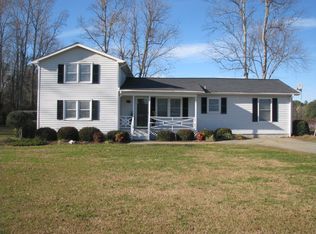 2725 Slatestone Rd, Washington, NC 27889