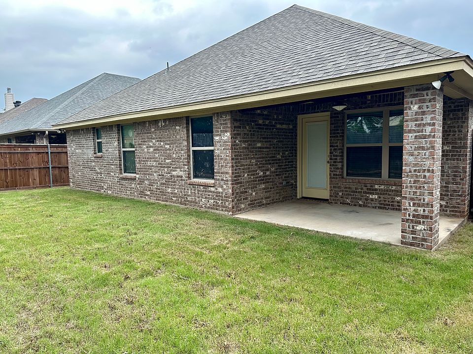 1st image of 1409 Lauren Ln