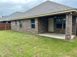 1409 Lauren Ln, Granbury, TX 76048