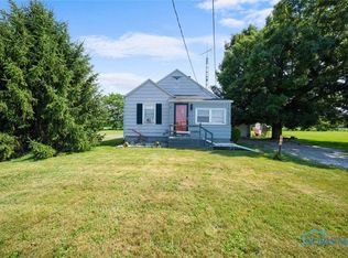 (´・ω・｀) 3706 Corduroy Rd, Oregon, OH 43616 | MLS #6132510 | Zillow