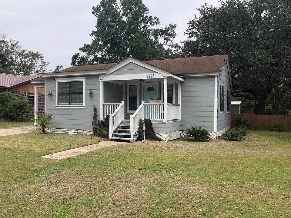 1st image of 2223 Tyler Ave