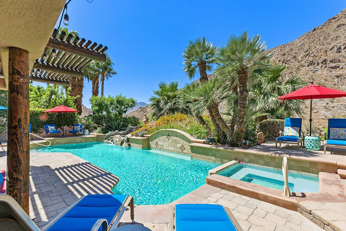 4 bed, 4.5 bath, 3105 sqft, $18,000 — Photo 4