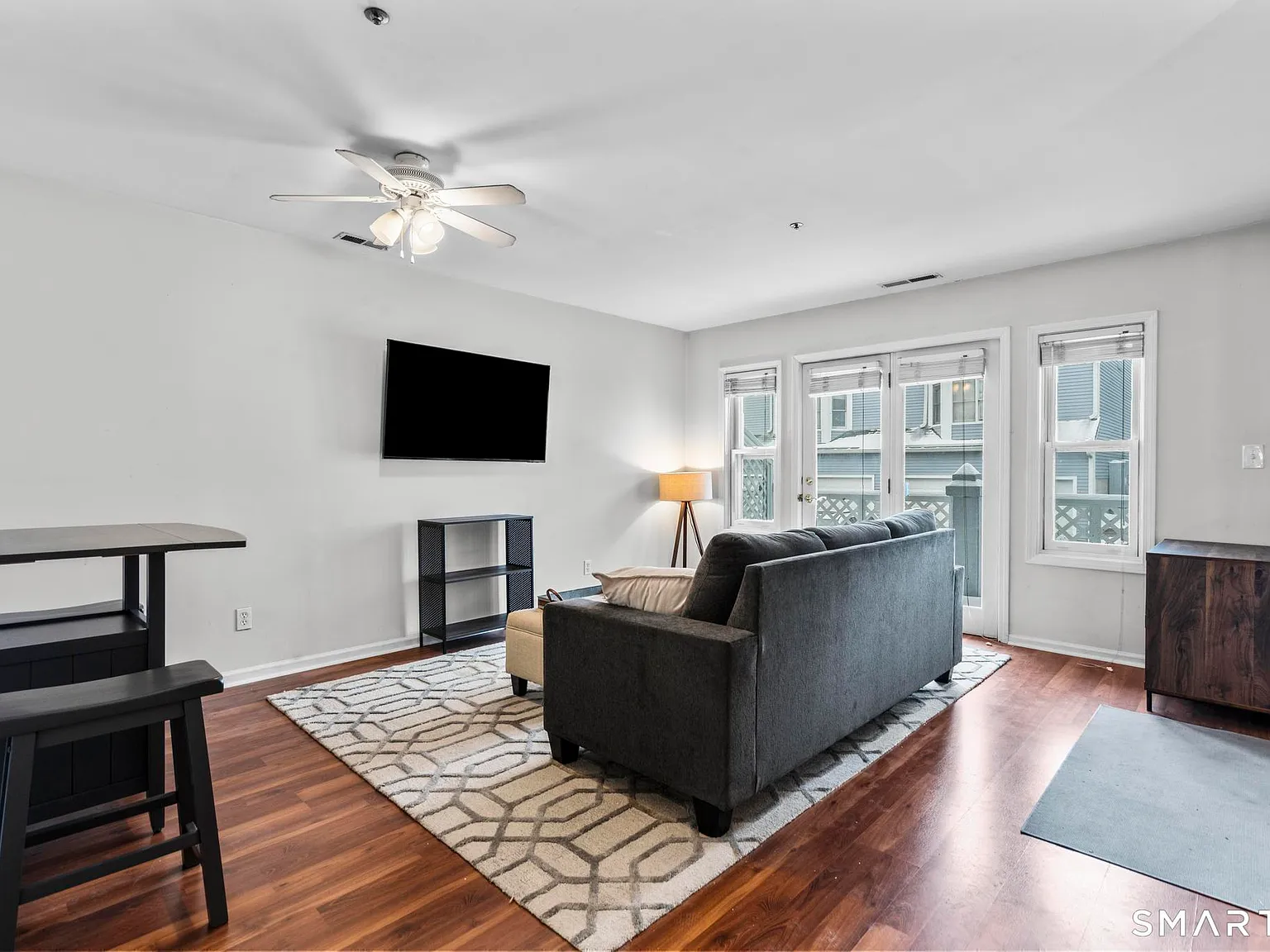 1 bed, 1.0 bath, 643 sqft, $2,375 — Photo 3