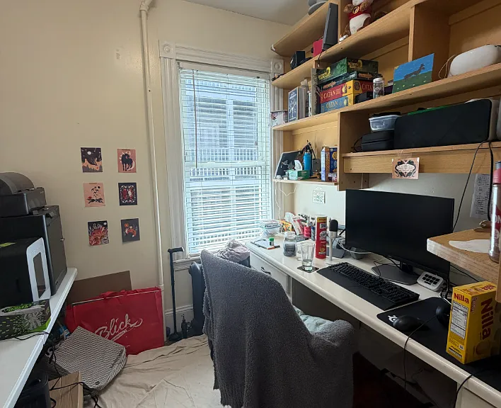 12-14 Oswald St #2 — Photo 6