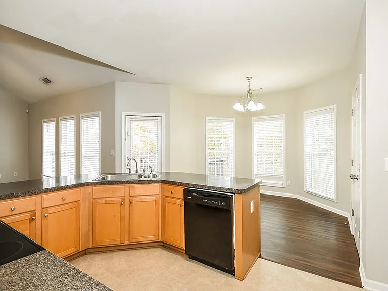3009 Merrion Park Ln — Photo 10