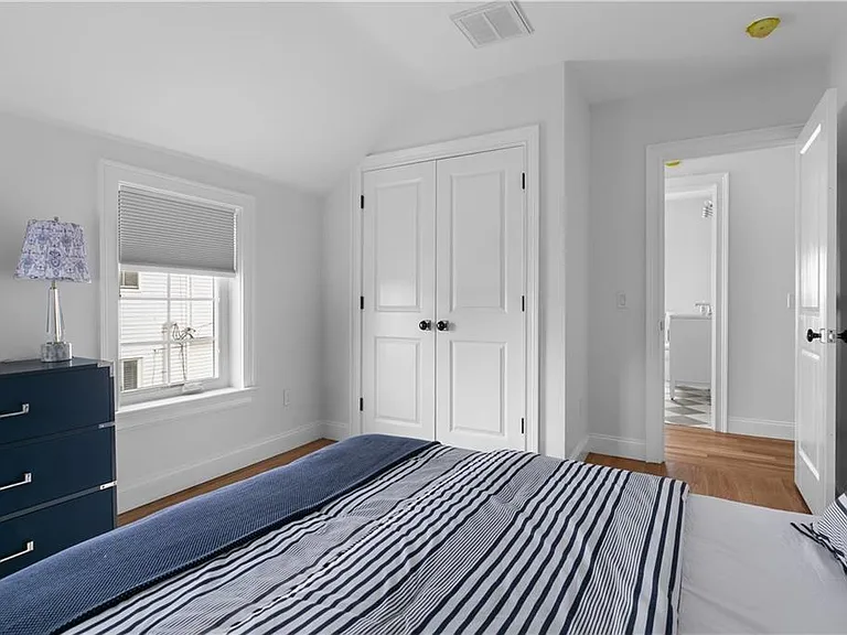 34 E Bowery St — Photo 26