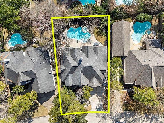 4th image of 22 Day Lily Pl