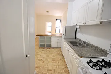 Rented by Luxor Homes & Investment Realty