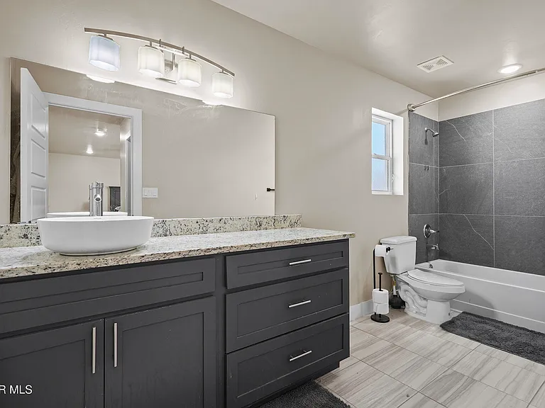 14724 Mountain Breeze Ave — Photo 26