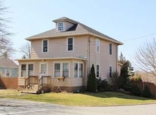 342 Sconticut Neck Rd, Fairhaven, MA 02719