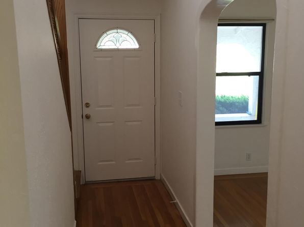 230 Alameda De Las Pulgas