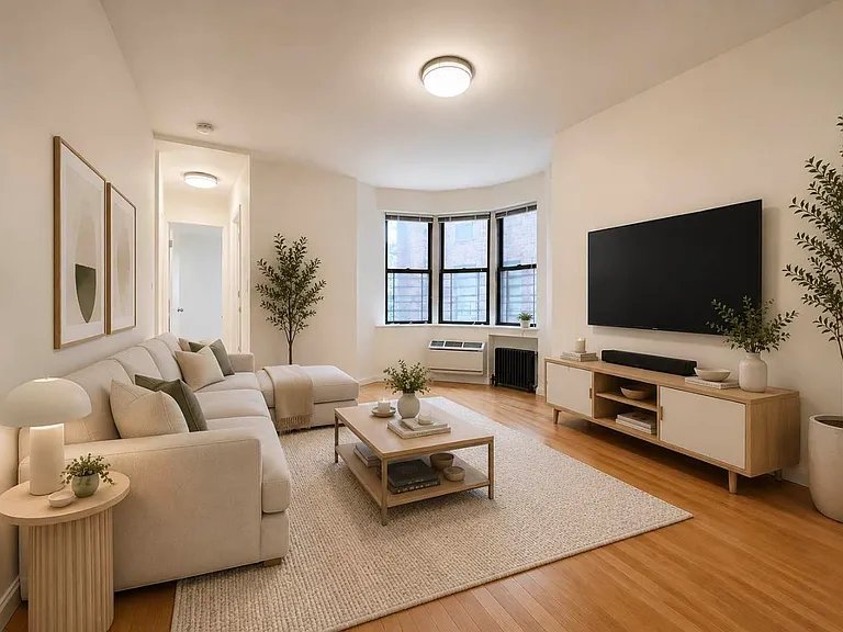 1680 York Ave #4C — Photo 1