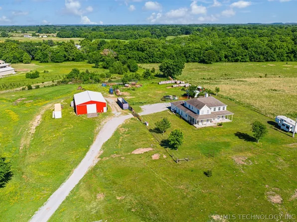 21347 S 397 East Ave, Porter, OK 74454