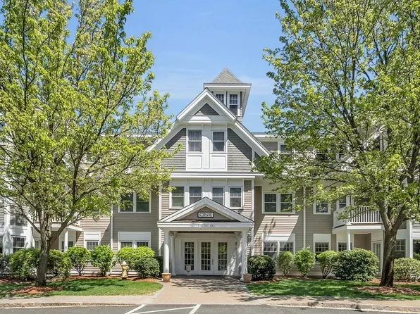6 Technology Dr APT 113, North Chelmsford, MA 01863