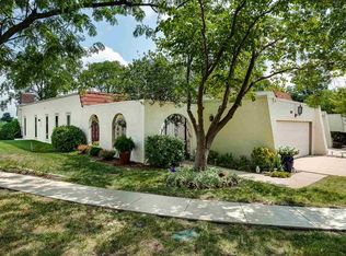 42 E Via Roma Dr, Wichita, KS 67230