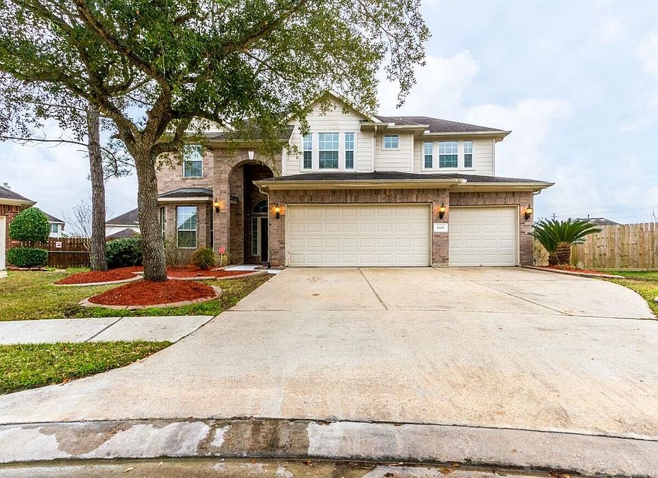 1st image of 11602 Park Falls Ct