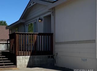 32 Mercury Dr, Richland, WA 99354