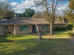 1413 British Blvd, Grand Prairie, TX 75050