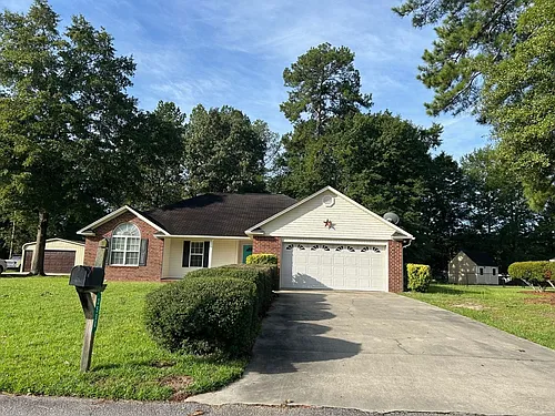 3590 Oleander Dr Photo 1
