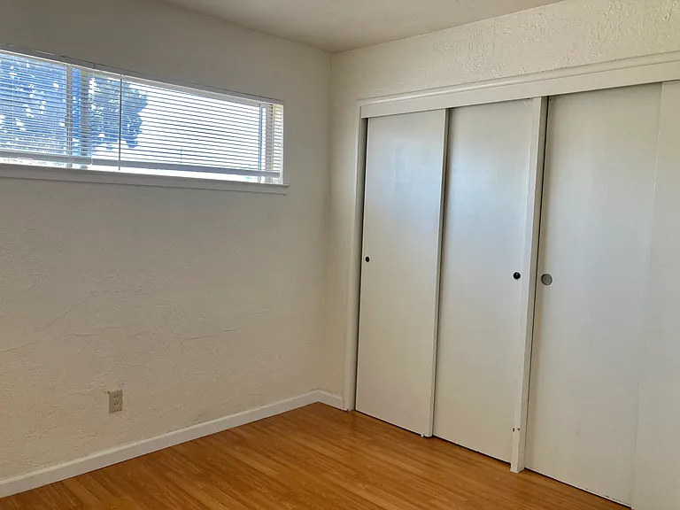2118 Spaulding Ave #5 — Photo 5