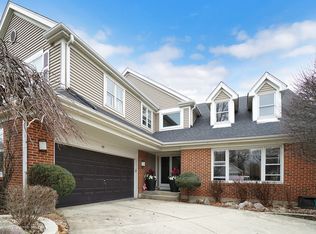 603 Raintree Rd, Buffalo Grove, IL 60089