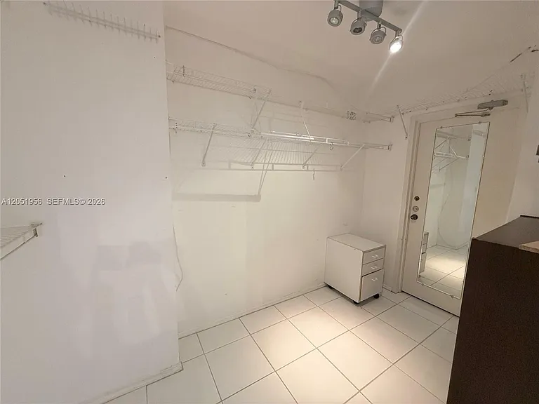 1200 Hibiscus Ave #902 — Photo 15