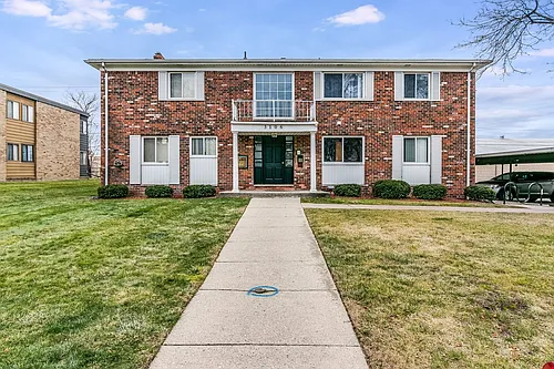 3106 Holiday Dr Photo 1