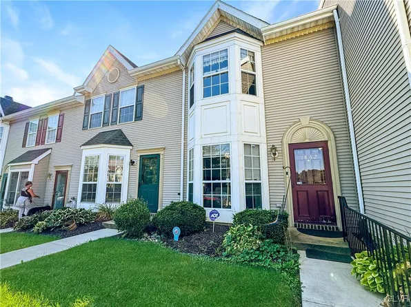 1862 Mansfield St, Hellertown, PA 18055