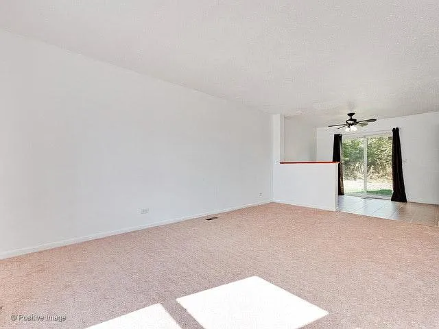 1812 Whitney Drive — Photo 3
