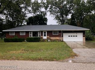 2464 Marcoux Ave, Muskegon, MI 49442