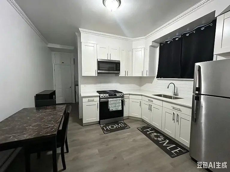 10251 Jamaica Ave #2 — Photo 4
