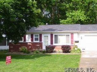 211 Ferguson St, Jerseyville, IL 62052