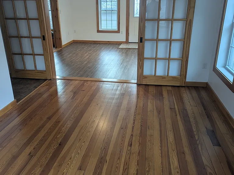 271 Hanover St — Photo 9