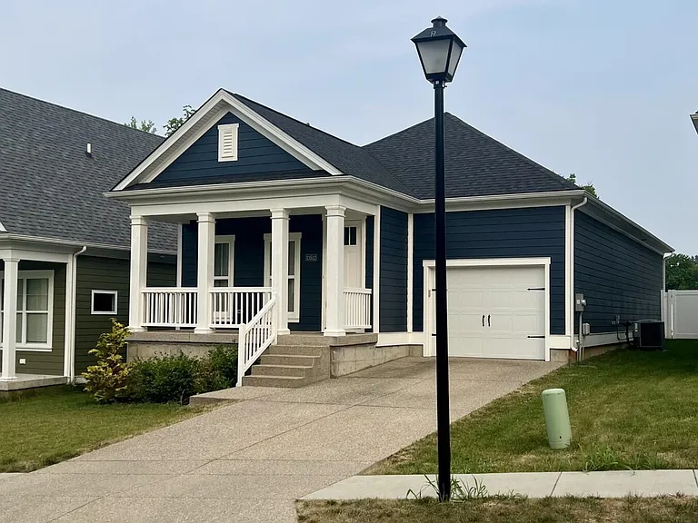 13512 Park Springs Ln — Photo 4