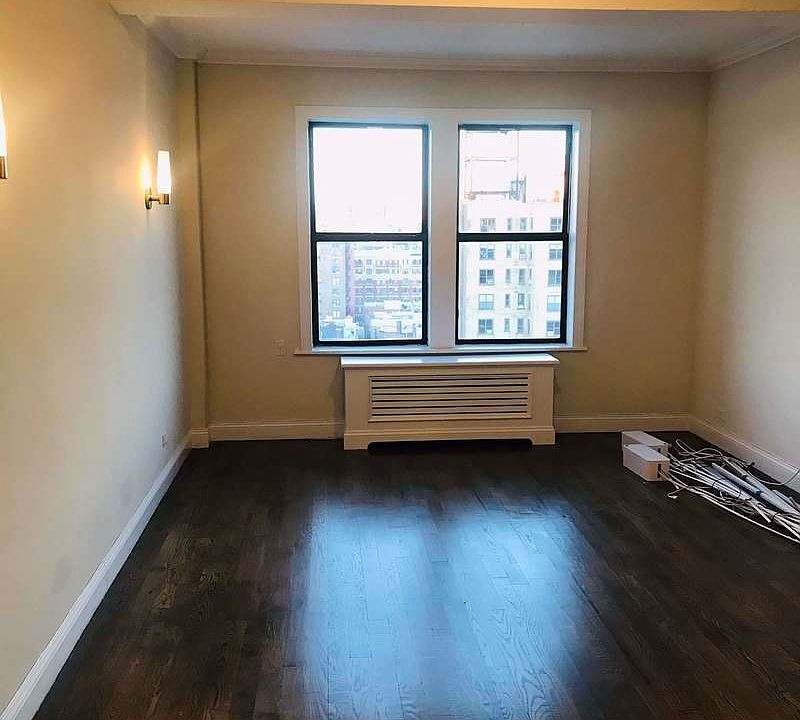 1st image of 207 W 106th St APT 16E