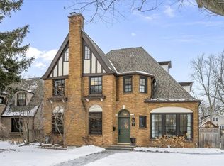 1311 Scott Ave, Winnetka, IL 60093