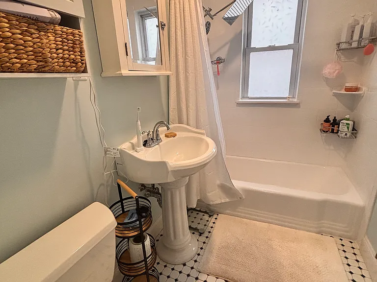 59 Morton Ave #1 — Photo 4